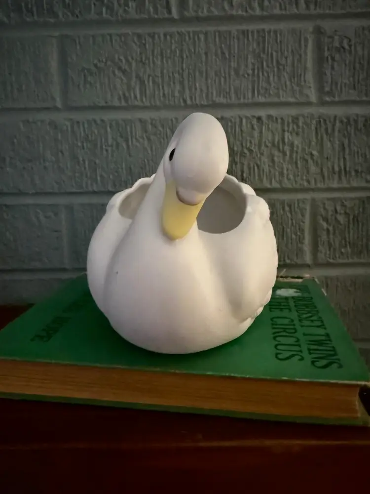 Vintage HOMCO Swan Planter | White Ceramic Swan | Home Interiors Décor | Cottagecore Shelf Accent | 1980s Vintage
