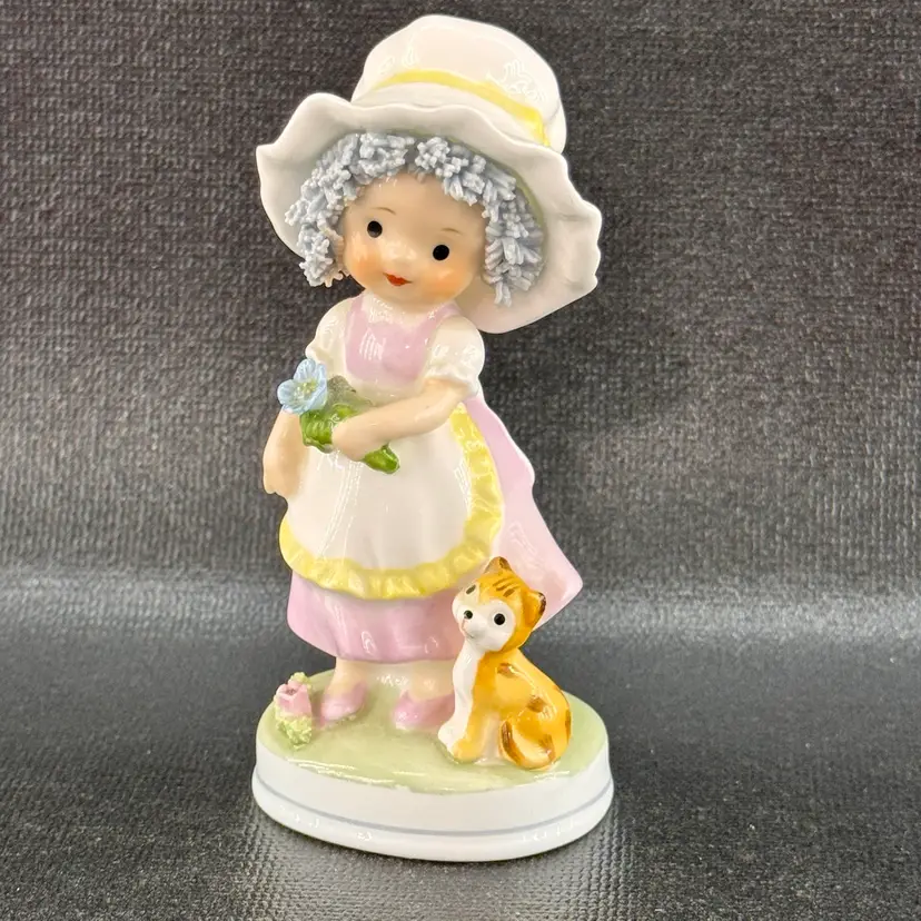 Vintage Napcoware Bone China Girl And Cat Figurine Spaghetti Hair