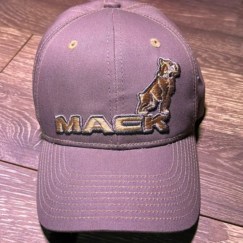 Mack Trucks Hat Bulldog