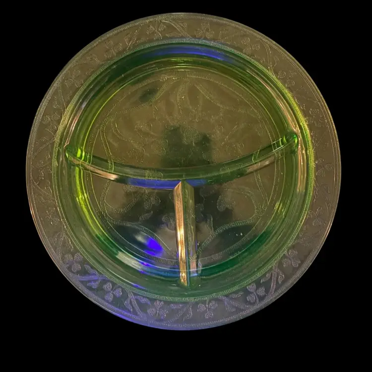 01 Cameo Ballerina Grill Plate