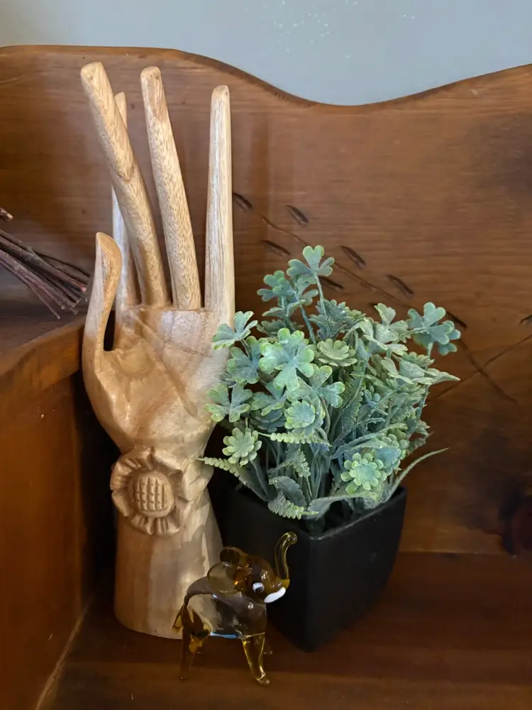 Vintage finds, Death pile purge $5 starts on most things 