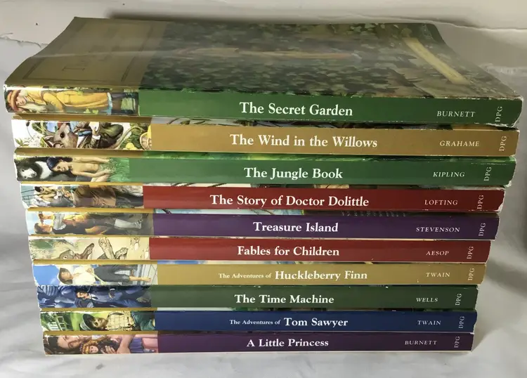 Books, Junior Classics, set of 10, age 7+, paperback, Dalmatian Press 2011- 2012