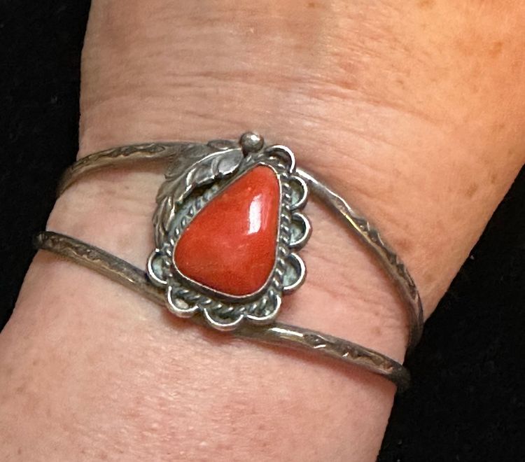 Vintage Native American Navajo Sterling Silver & Coral Cuff Bracelet