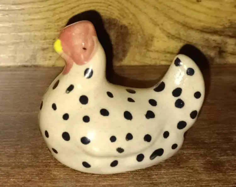 Ceramic Spotted Chicken