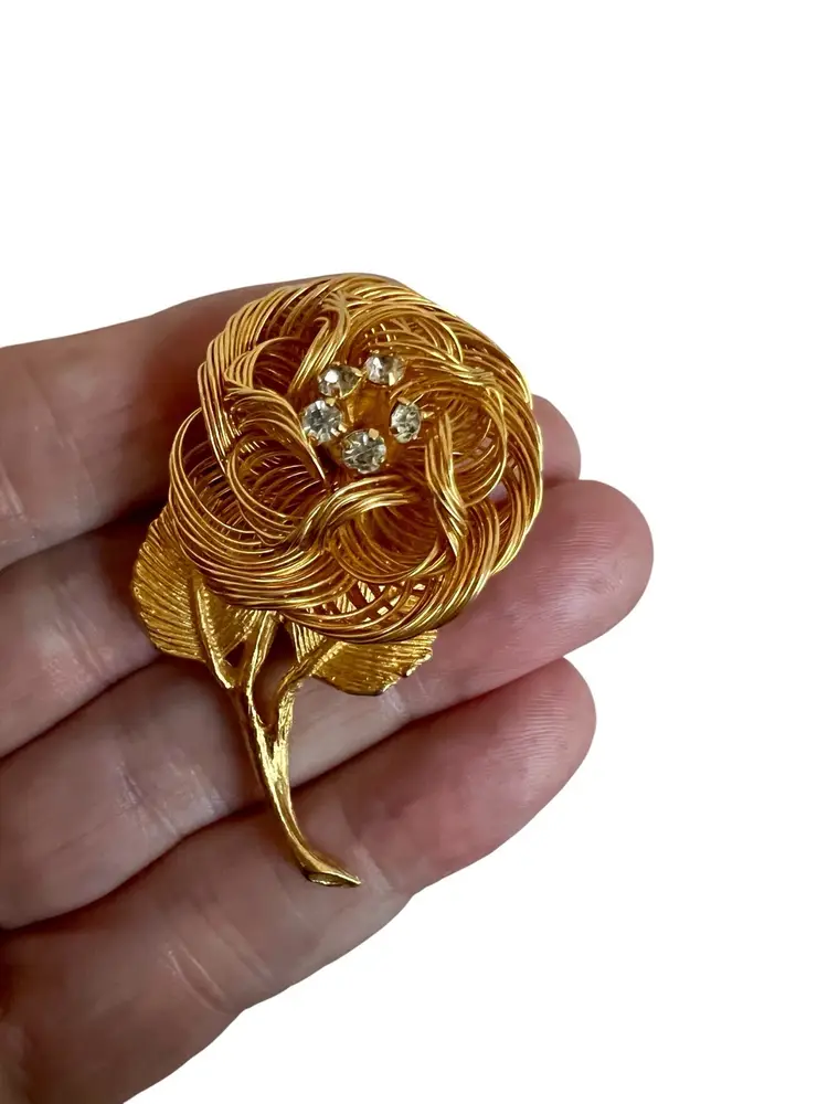 Vintage Gold Tone Spun Wire Pale Aquamarine Rhinestone Brooch Flower #C-8