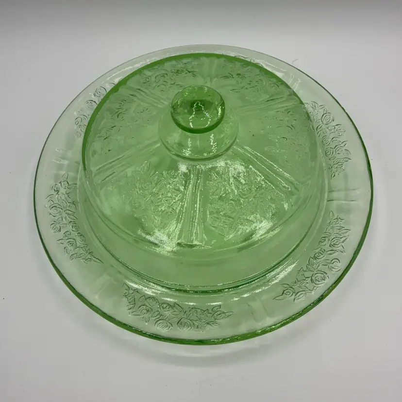 Federal Glass Sharon EAPG Green Manganese Glow Glass Butter Dish