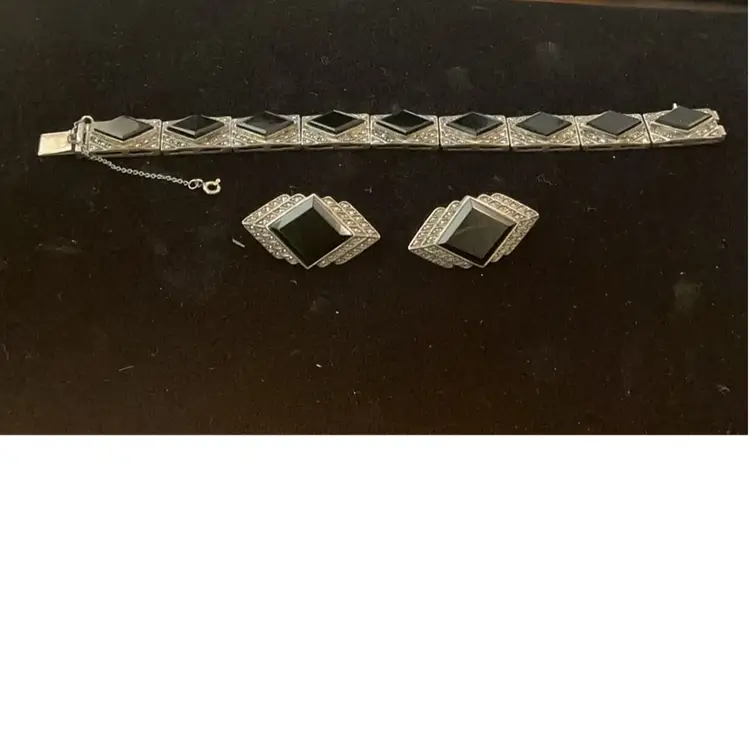 Vintage Sterling Onyx Marcasite Bracelet Earrings Set