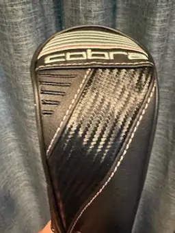 #01 Ladies Cobra AirX 6 hybrid