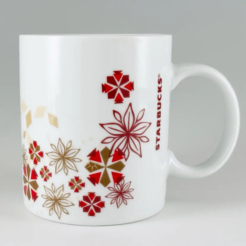 Starbucks Christmas Snowflakes 12oz Ceramic Coffee Mug Cup Holiday White & Red