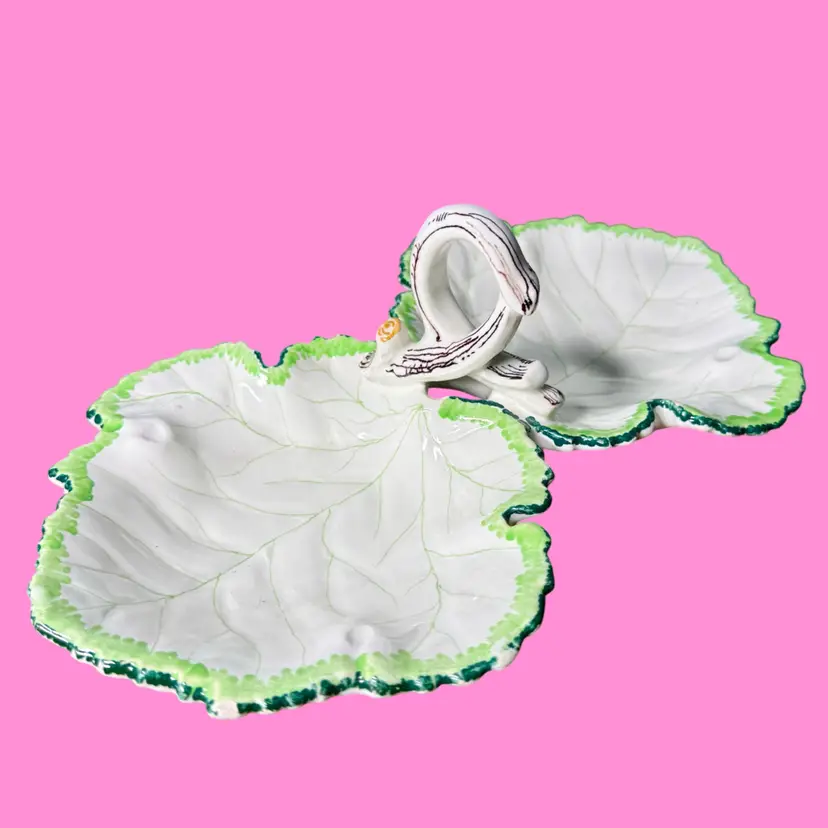 Vintage SPAIN Ceramic Leaf Serving Candy Nut Dish w/ Handle READ