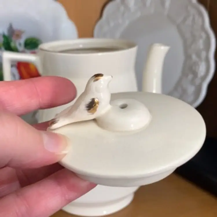 vintage electric teapot rose motif