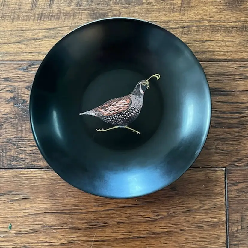 "Q" Couroc Giftware Bowl Quail 8" dia - Made in California