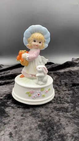 San Francisco Music Box, Porcelain, Revolves, "Younger Than Springtime"