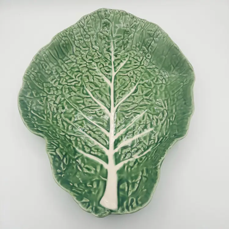 Bordallo Pinheiro Portugal Green Cabbage Leaf Large Serving Tray Dish