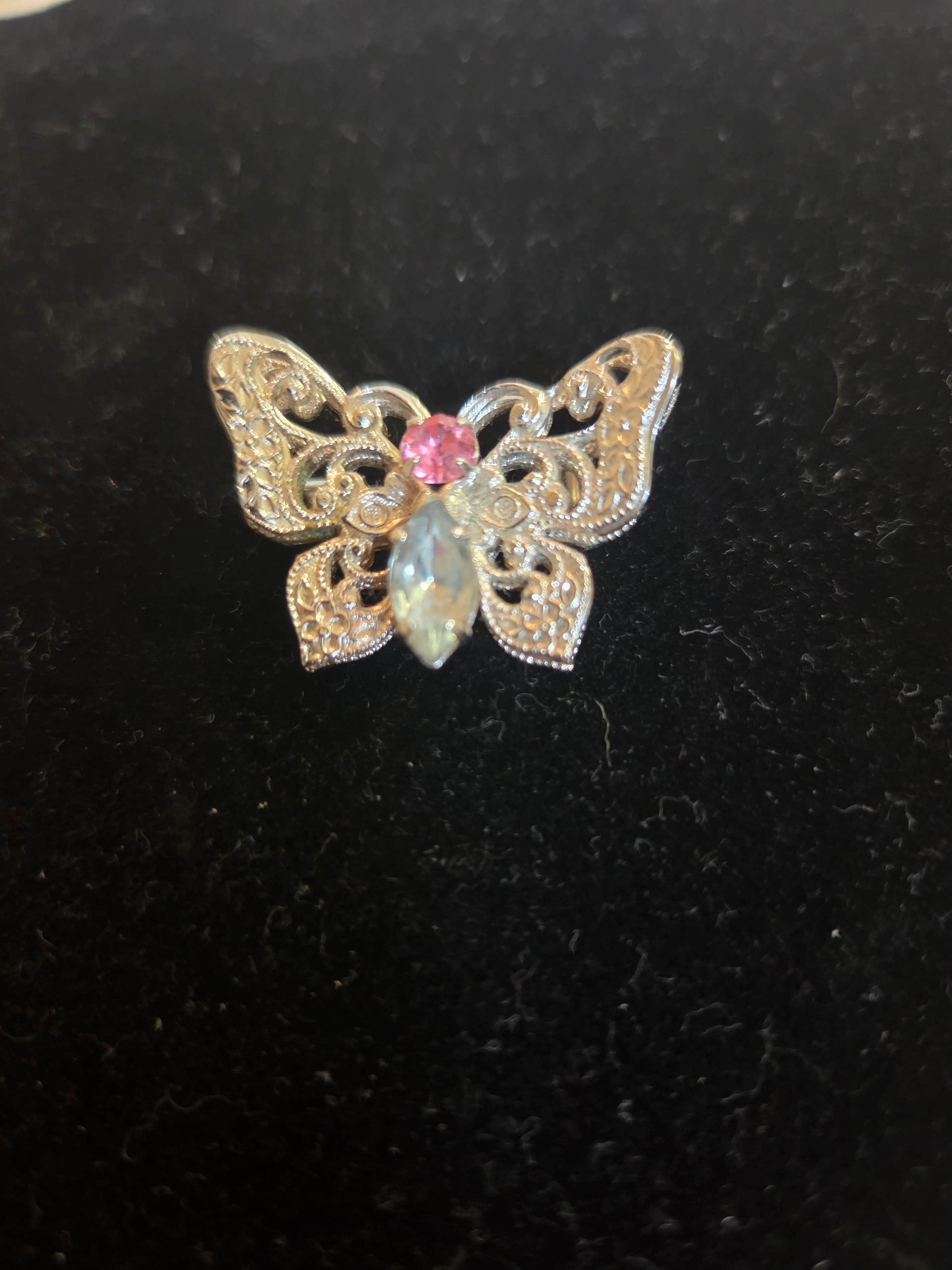 Image 2 of 6