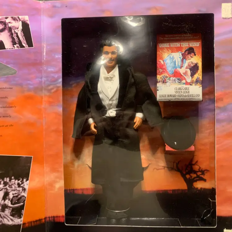 VGT 1994  Hollywood Legends Collection Starring Ken as Rhett Butler NIB