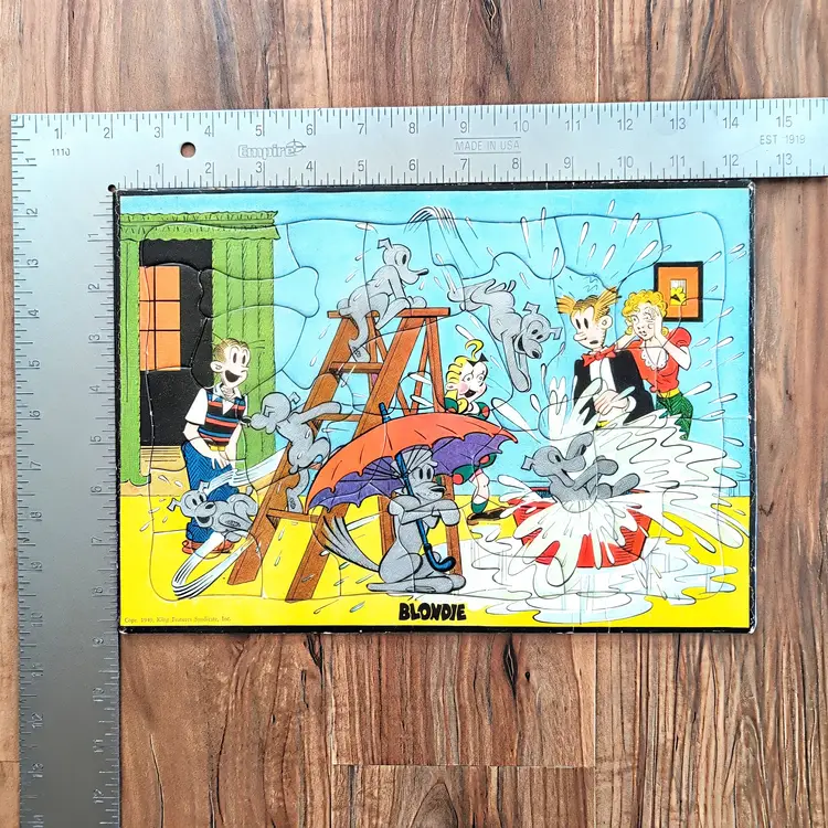 Blondie and Dagwood Water Fun Tray Puzzle King Features Syndicate, Inc. Vtg