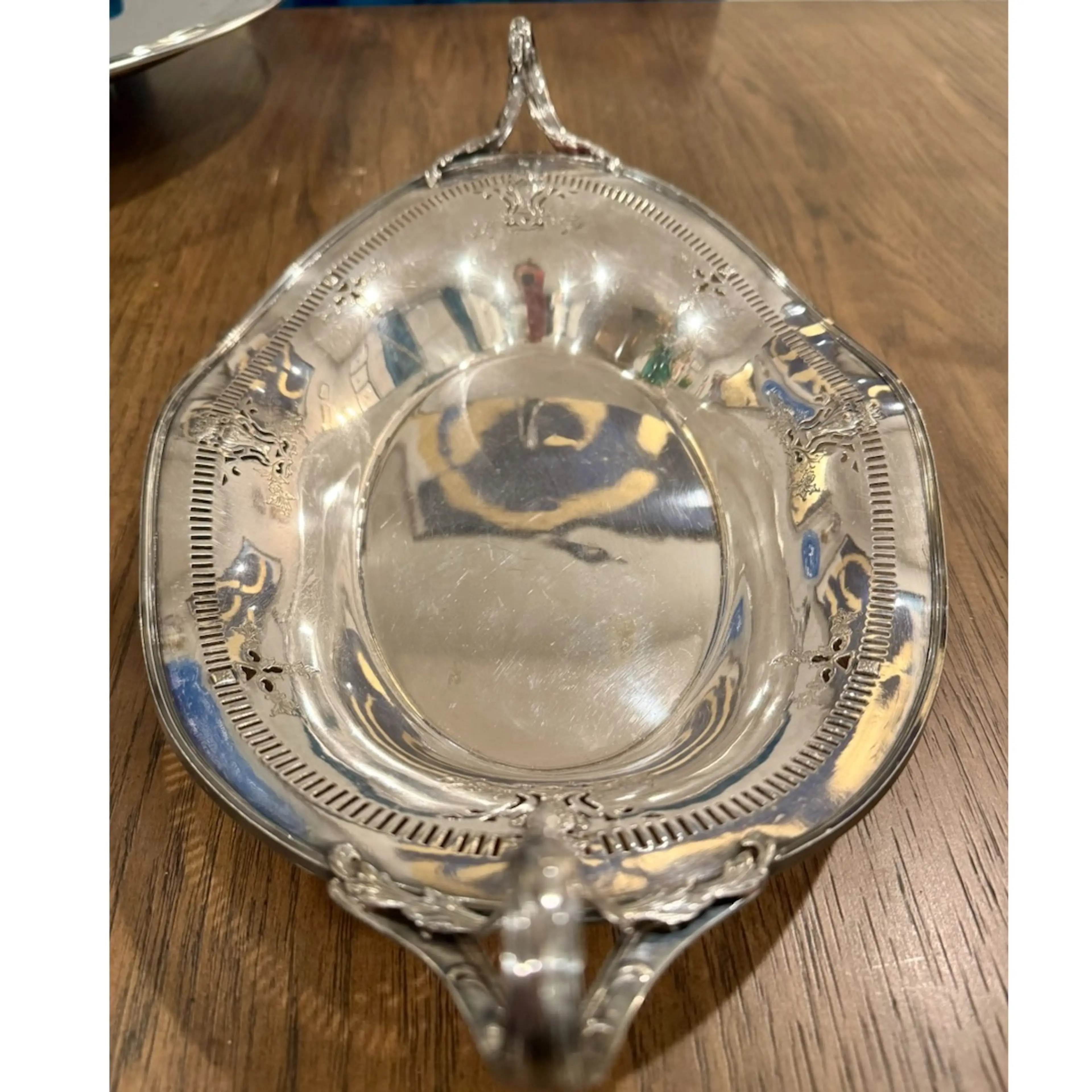 Image 1 of 6