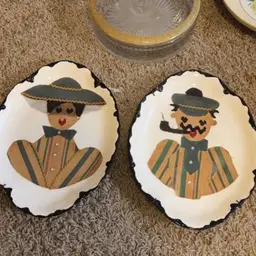 Kitschy Husband And Wife Wall Plates