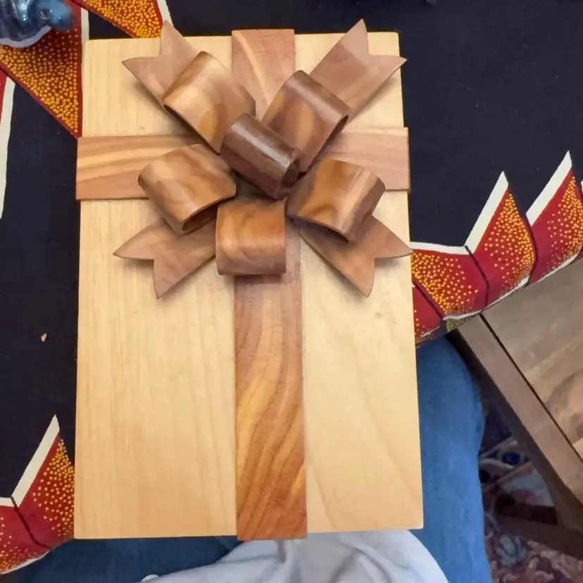 Wooden Keepsake Box With Carved Bow