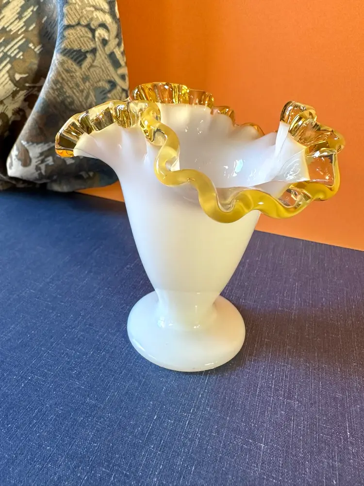 Vintage Fenton Milk Glass Golden Crest 4”x4” No Issues