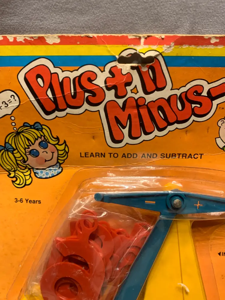 VINTAGE KUSAN PLUS & MINUS LEARN TO ADD AND SUBTRACT TOY