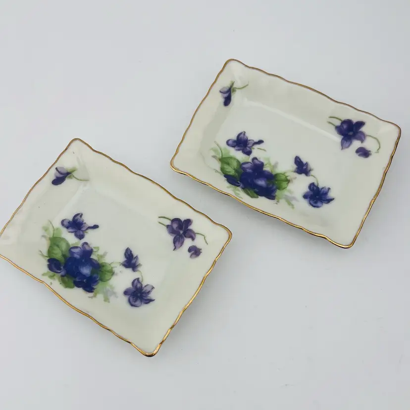 Set Of 2 Vintage Hal-Sey Fifth Porcelain Floral Gold Trim Trinket Dishes Or Butter Pats 2.5”x 3.25”