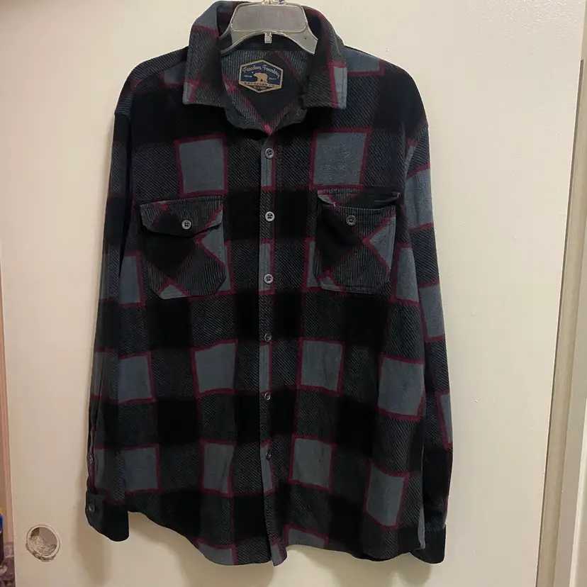 Freedom Foundry Mens Flannel Fleece Shirt Long Sleeve XL Plaid Black Gray Red