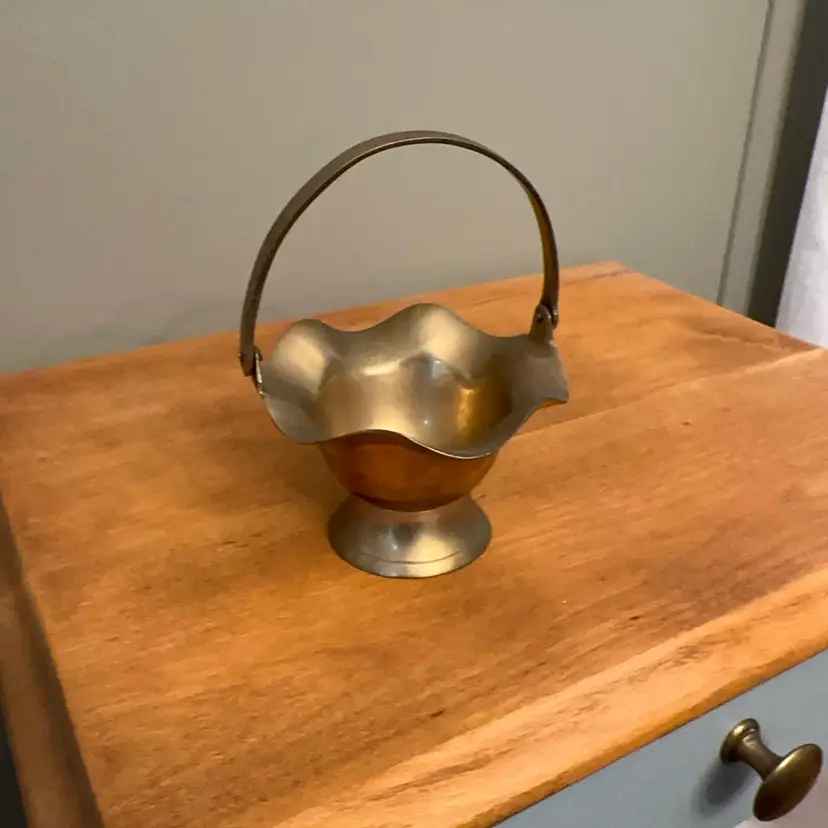 Brass Ruffled Basket