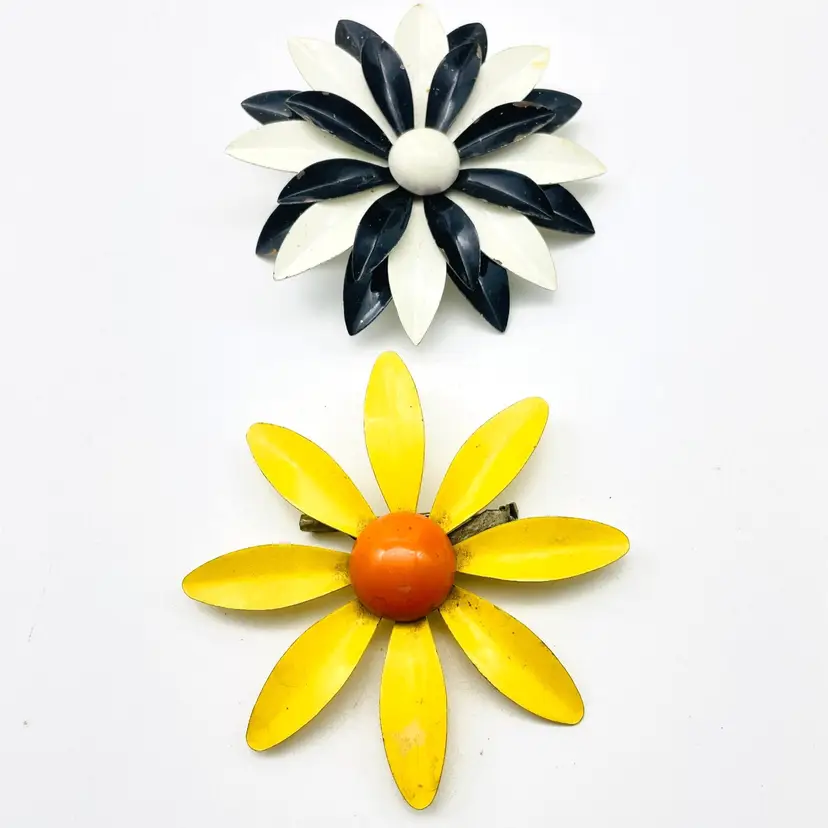 Enamel Flower Brooch Lot of 2 Yellow Orange and Black White Vintage 18172