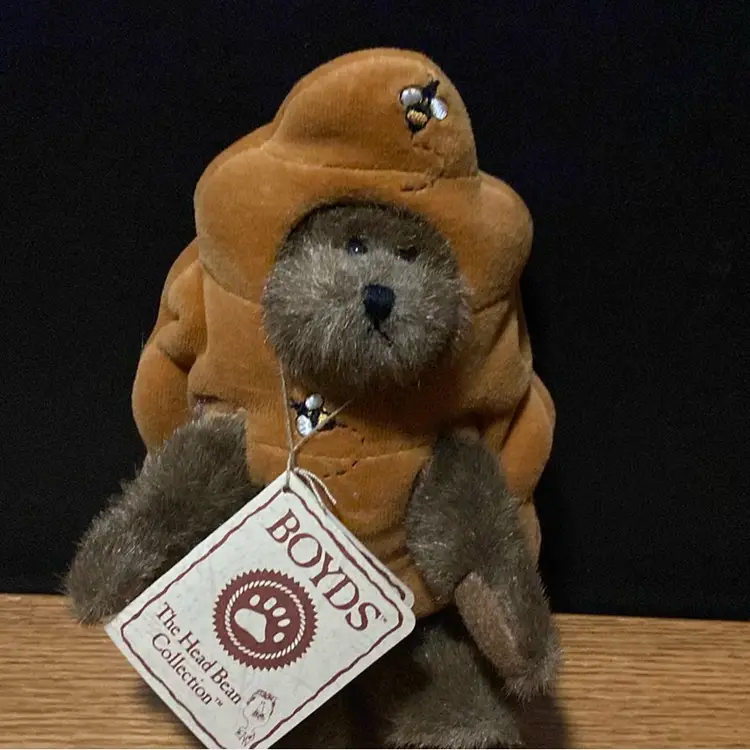 H C Beezly Boyd’s Bear