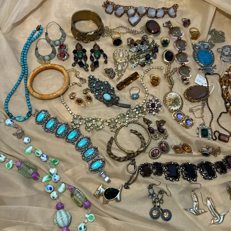 Large Jewelry Lot 47 Pieces