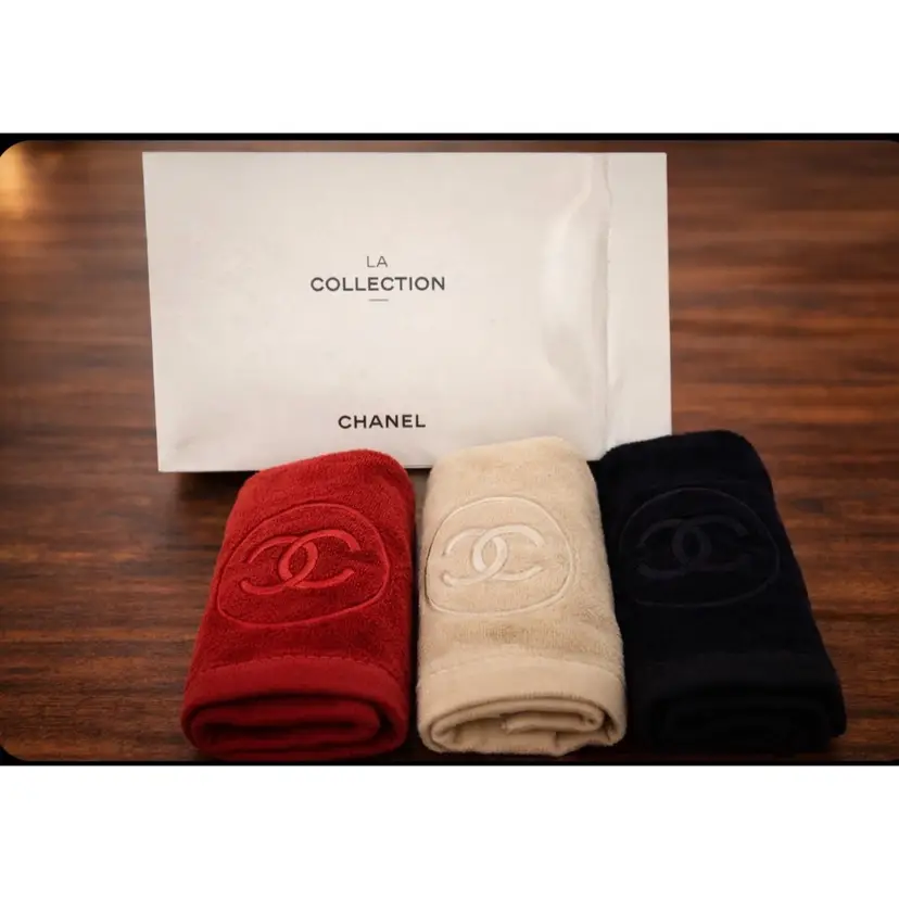 ✨ Chanel GWP/VIP Chanel Towels Set ✨