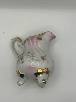 Vintage Lefton Heirloom Rose 3 Footed creamer 4”