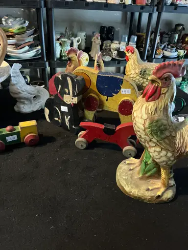 Annesyesteryear Pop Up ESTATE SALE Pretty Awesome Items!