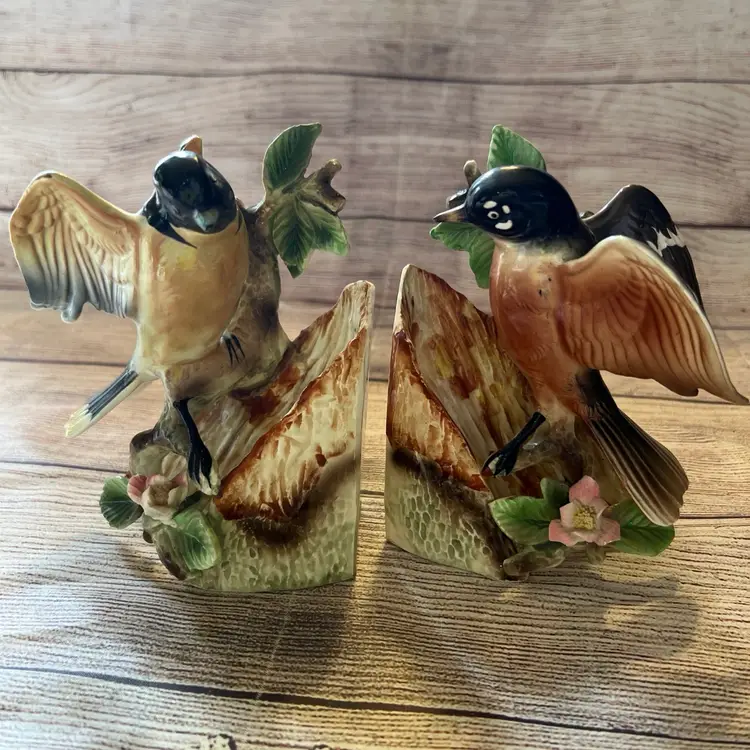 Vtg Trimont Ware Japan Porcelain Bird Bookends Pair Robin Oriole 6x4” Flowers