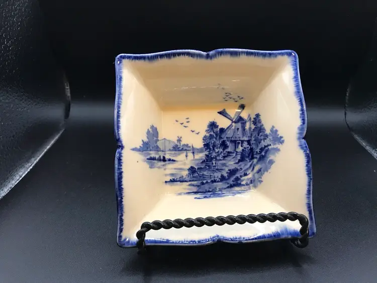 Small Square 4 Royal Doulton 'Norfolk' Pattern Dish. Made In England Vintage