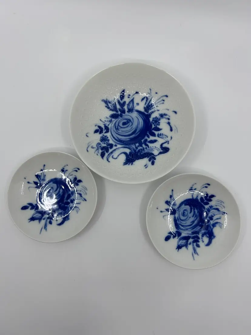 3 Vintage Rosenthal Studio Line Trinket Size Dishes Romance Blue And White Floral