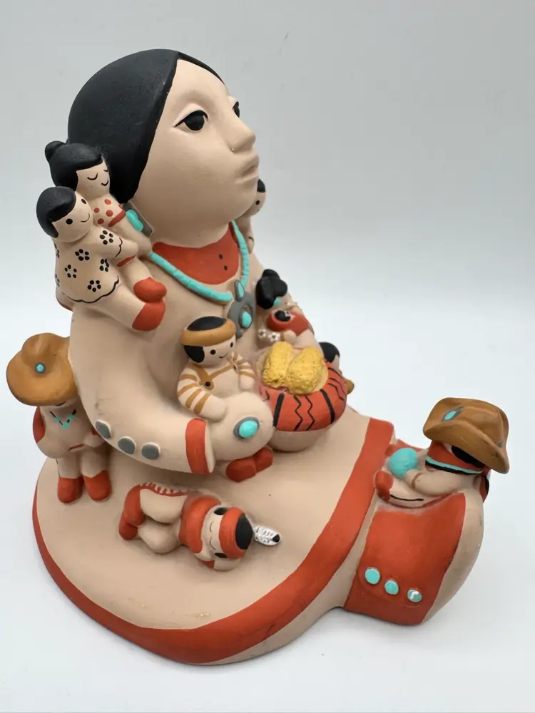 Cleo Teissedre Storyteller 11 Children Figurine Pottery Signed 1988 USA Pueblo