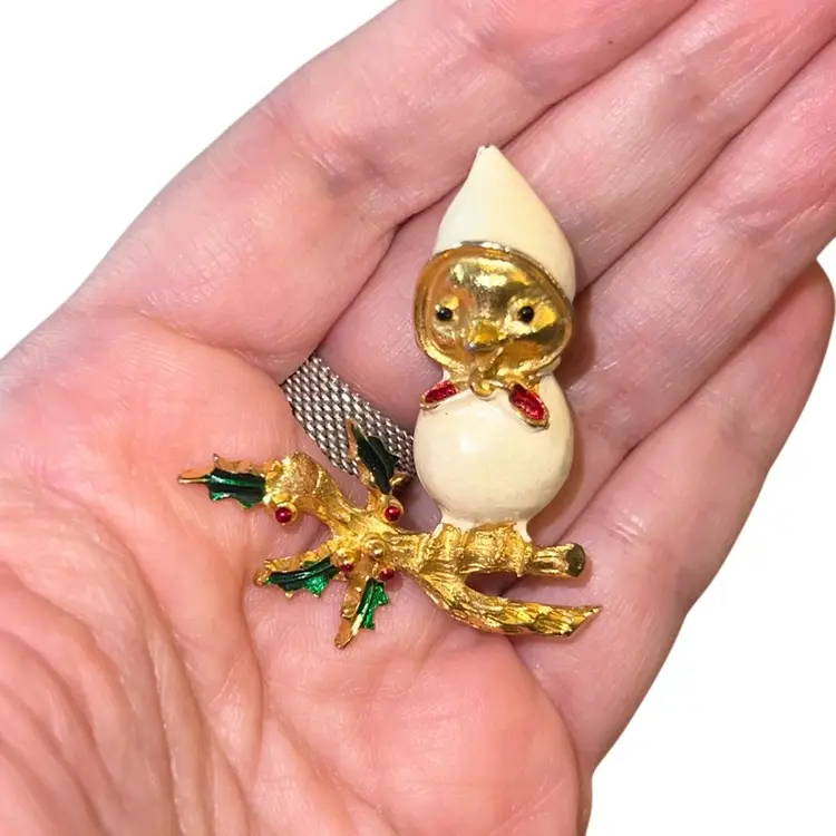 Vintage Christmas Bird Brooch Goldtone