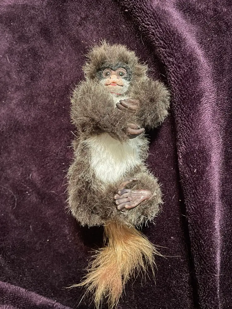 Ashton Drake LITTLE LULU 5" Emperor Tamarin Finger Monkey Doll Angelica Holm