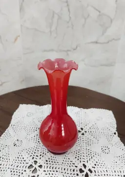 G7-Empoli Red Glass Vase 6 Inches