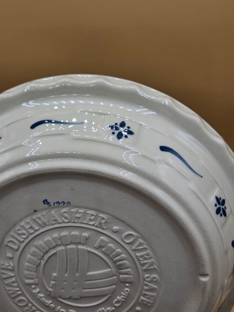 Longaberger Pottery Woven Traditions White & Blue Pie Plate 10"