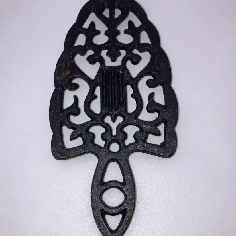 Vintage EMIG T55 Black Cast Iron Trivet! 3 3/4” Wide 9” Long! Needs Cleaned!