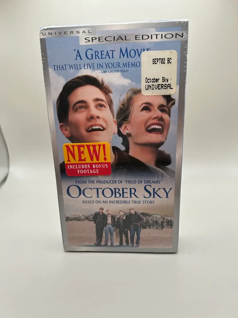October Sky (VHS 1999) Jake Gyllenhaal RARE BONUS FOOTAGE - Movie Gallery Sealed