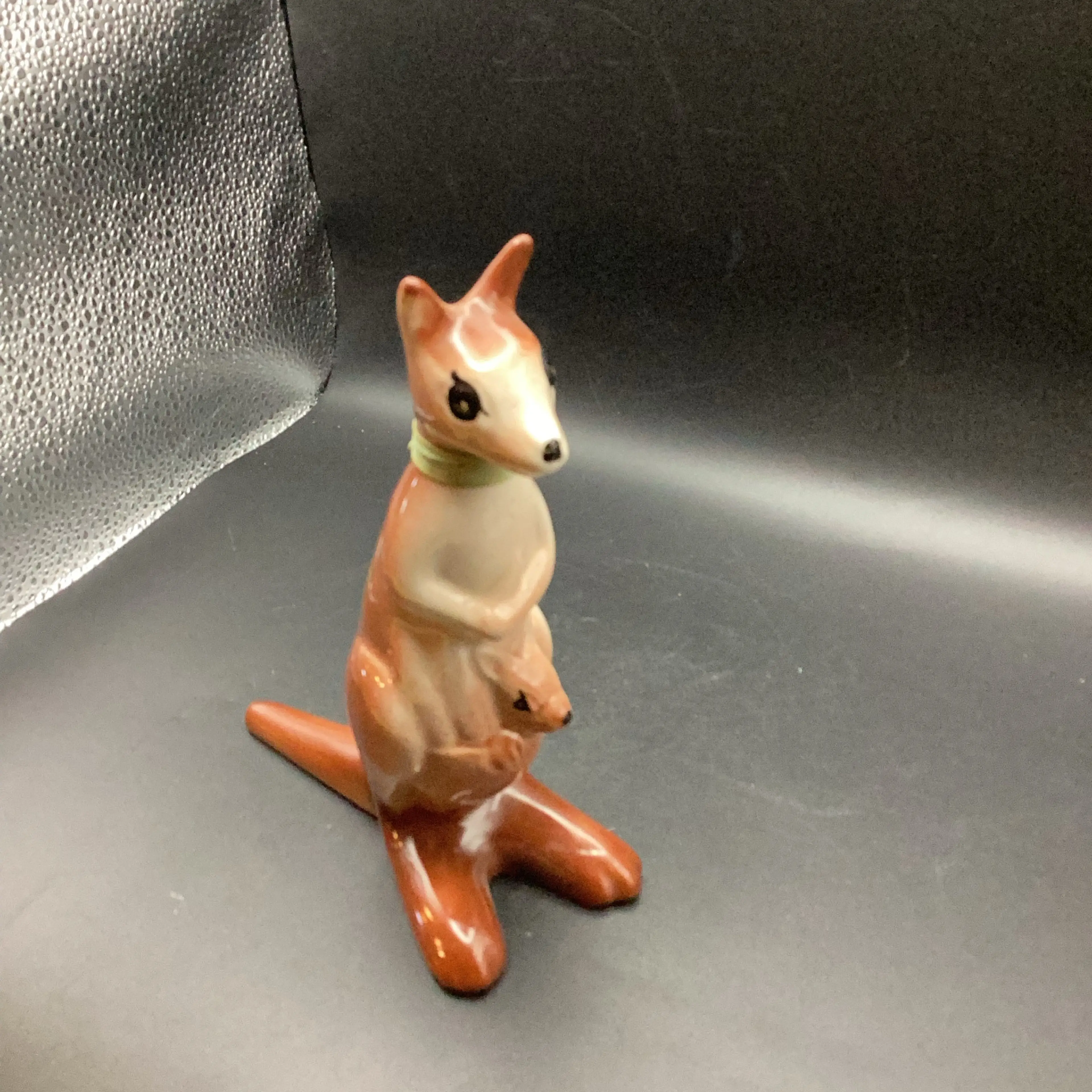 Image 2 of 8