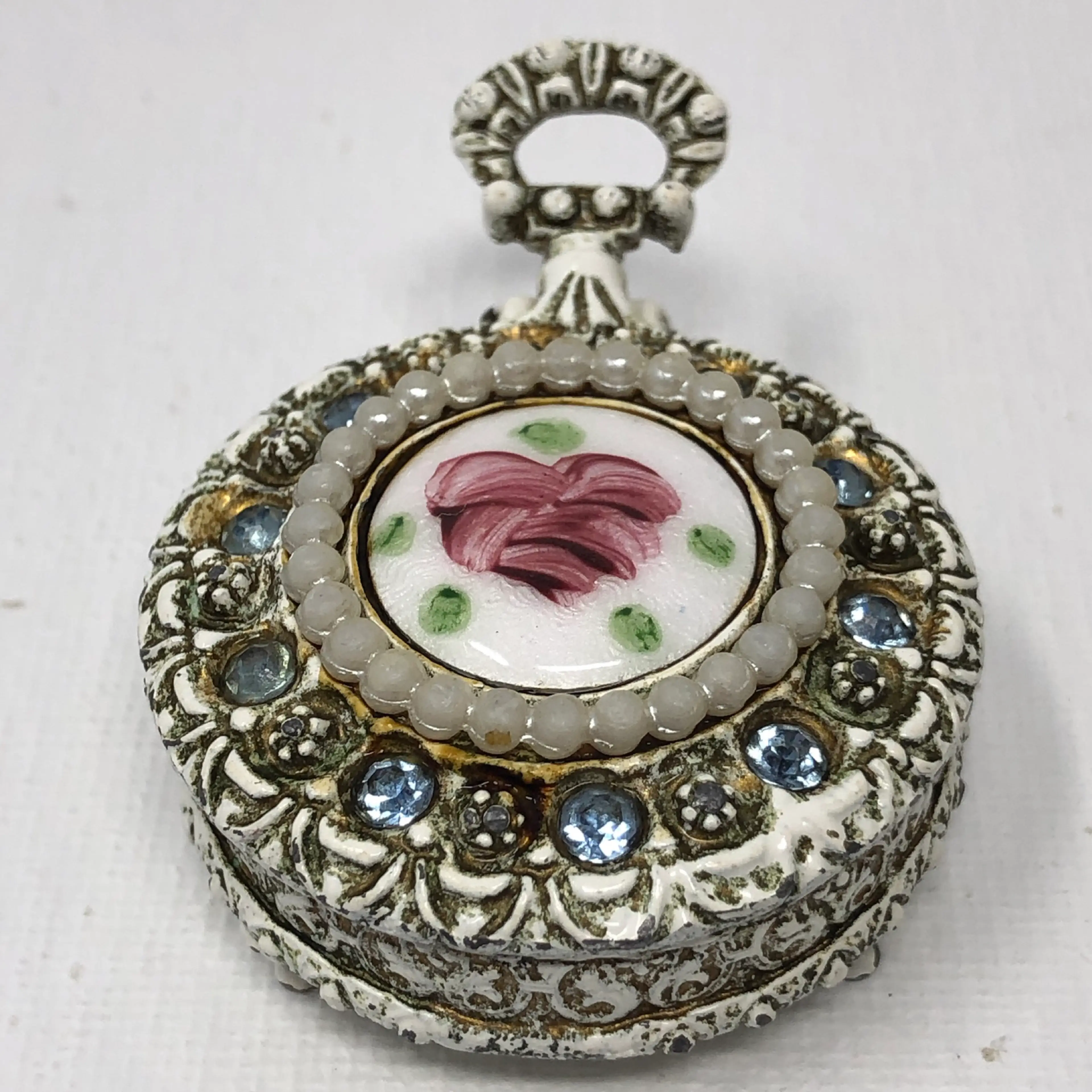 Image 1 of 8