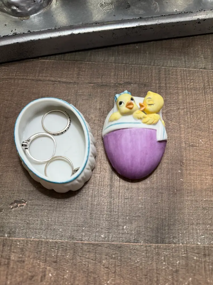 Vintage Lefton Ducky Trinket Box