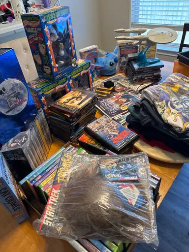 Et,Star Trek Toys,Beatles,dr Who,pop Culture Tees,media