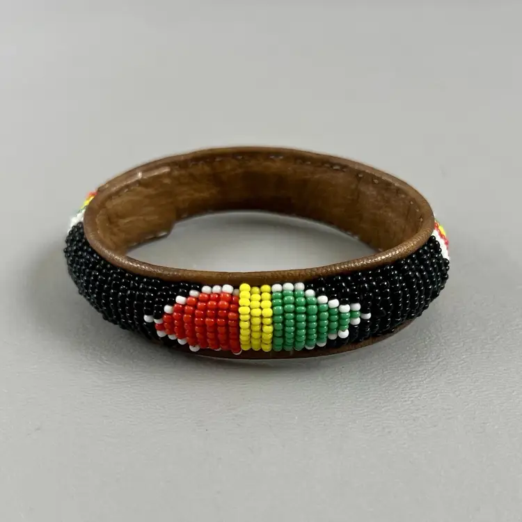 Vintage Brown Leather Black Seed Bead Woven Bracelet Southwest Design Bangle Red Yellow Green White